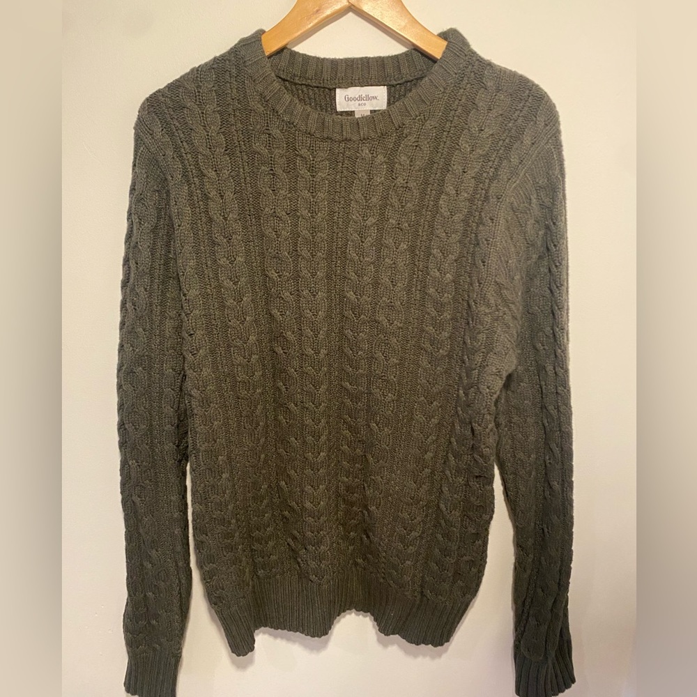 Good fellow & Co. Dark Green Textured Sweater